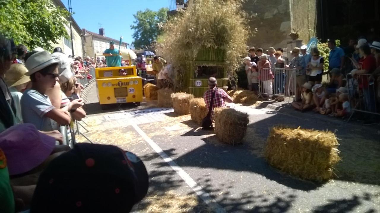 Gite De Claire Lectoure Exteriör bild