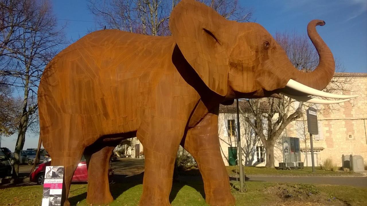 Gite De Claire Lectoure Exteriör bild