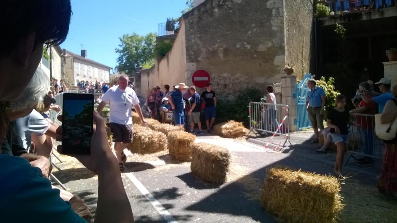 Gite De Claire Lectoure Exteriör bild