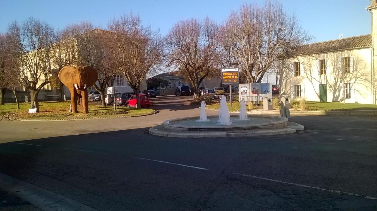 Gite De Claire Lectoure Exteriör bild